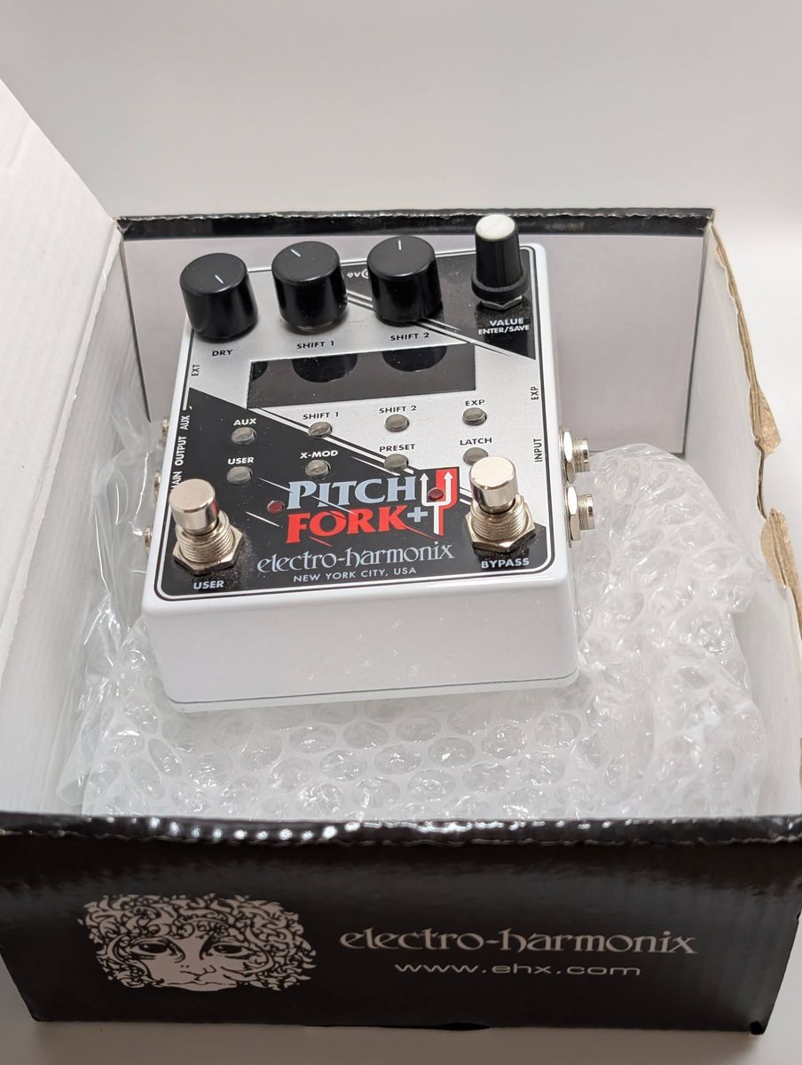 Electro Harmonix EHX Pitch Fork+ Plus Pitch shifter/harmonizer pedal