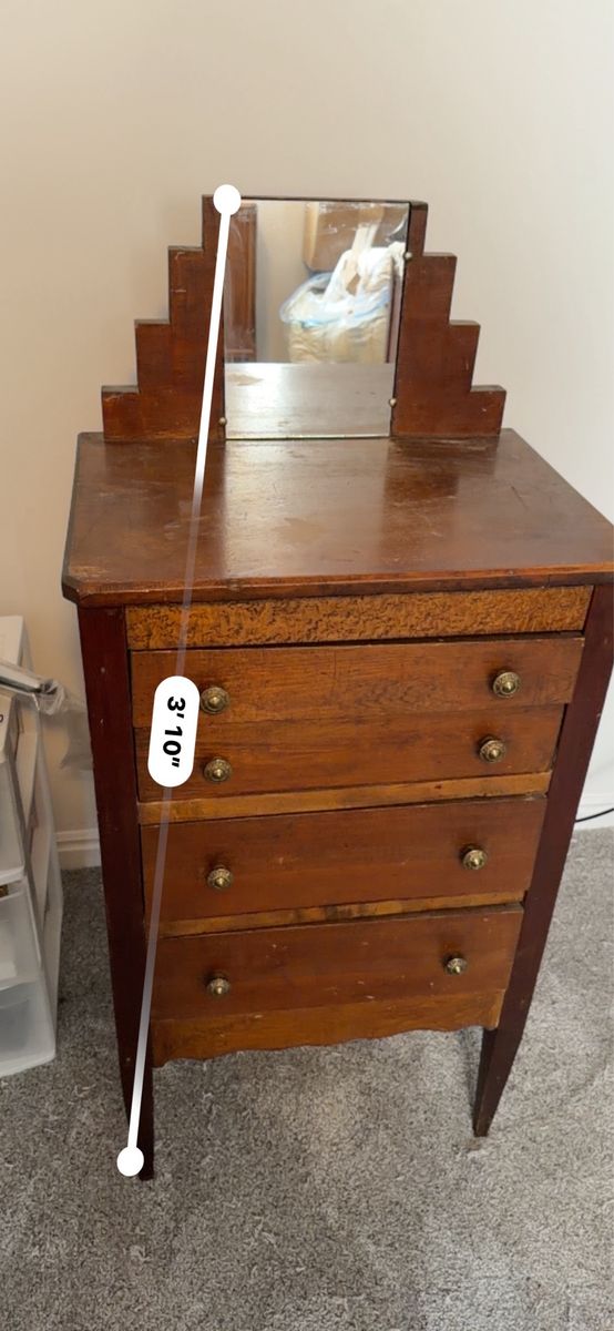 Main image 7