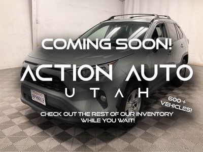 2020 TOYOTA RAV4 XLE