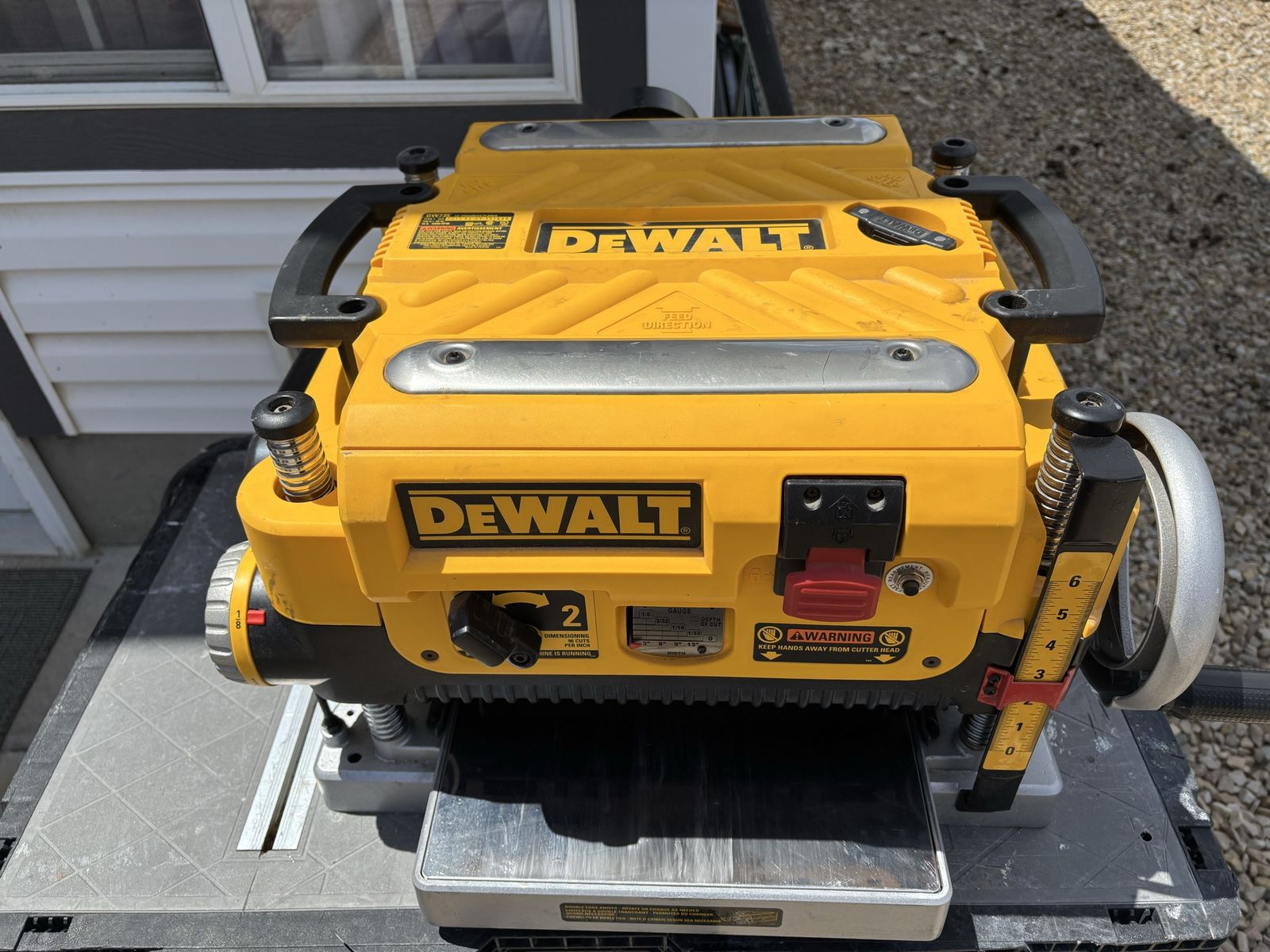 Dewalt DW375 Planer