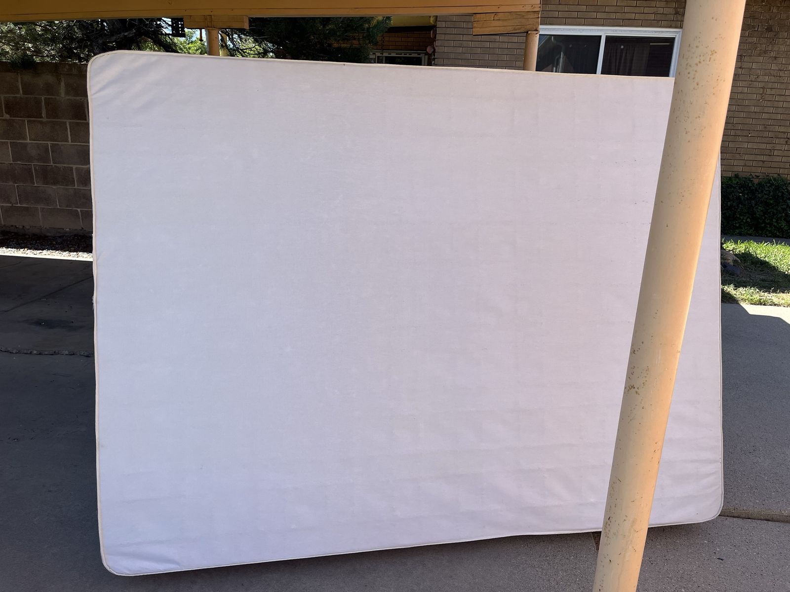 Free queen sized boxspring
