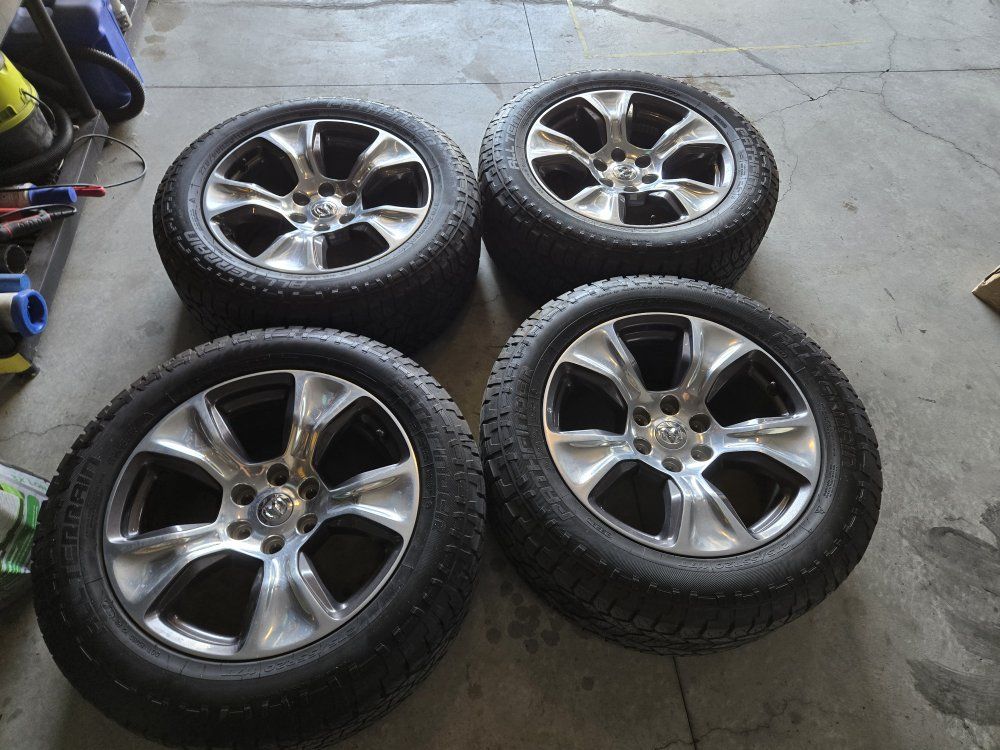 2019-2025 Ram 1500 OEM 20" Chrome Wheels & Tires Set w/ TPMS (6x139.7) - Factory Takeoffs