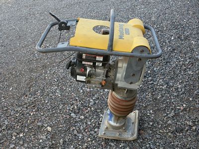 Jumping Jack Compactor
