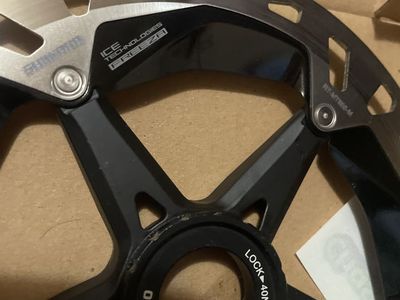 MT 900 M Ice Rotor 180 mm Shimano