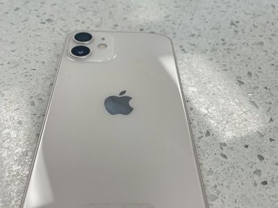 Iphone 12 64gb - Unlocked