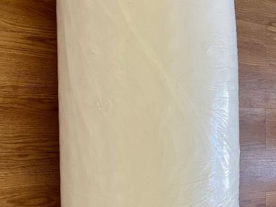 Brand New Brentwood Home Oceano Luxury Hybrid Mattress — Queen — Factory Sealed