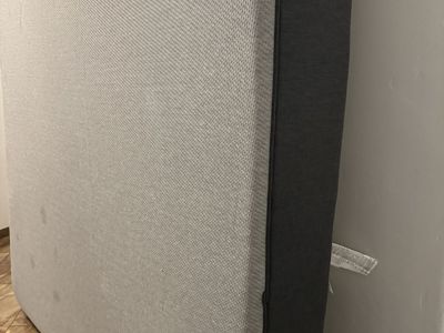 Gray Foam Mattress king size its like new clean $100