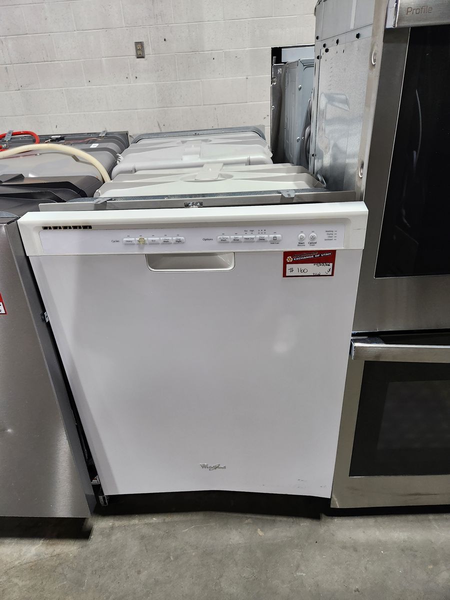NICE WHIRLPOOL WHITE DISHWASHER! W-WARRANTY