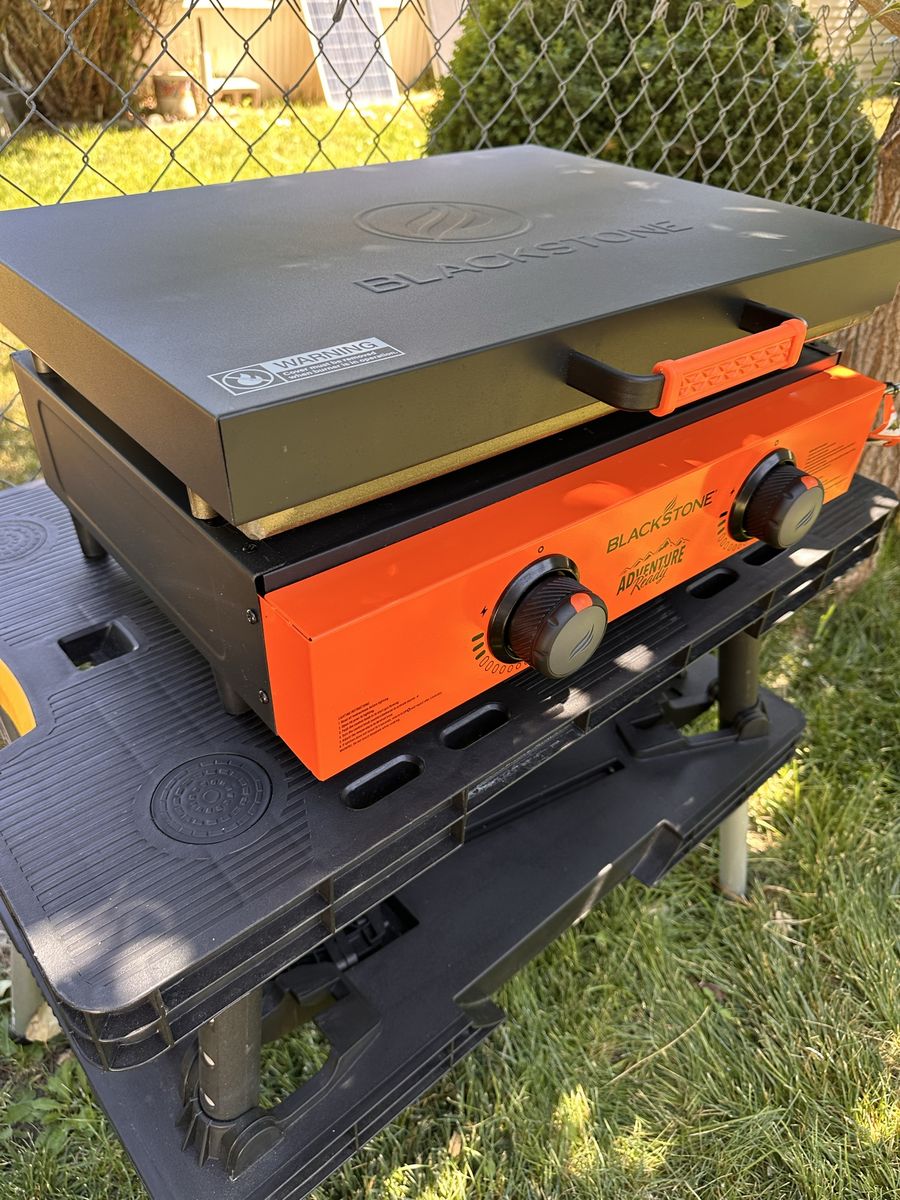 Blackstone Adventure Ready 22" Griddle with Hood and Stand - Portable Propane Gas Griddle