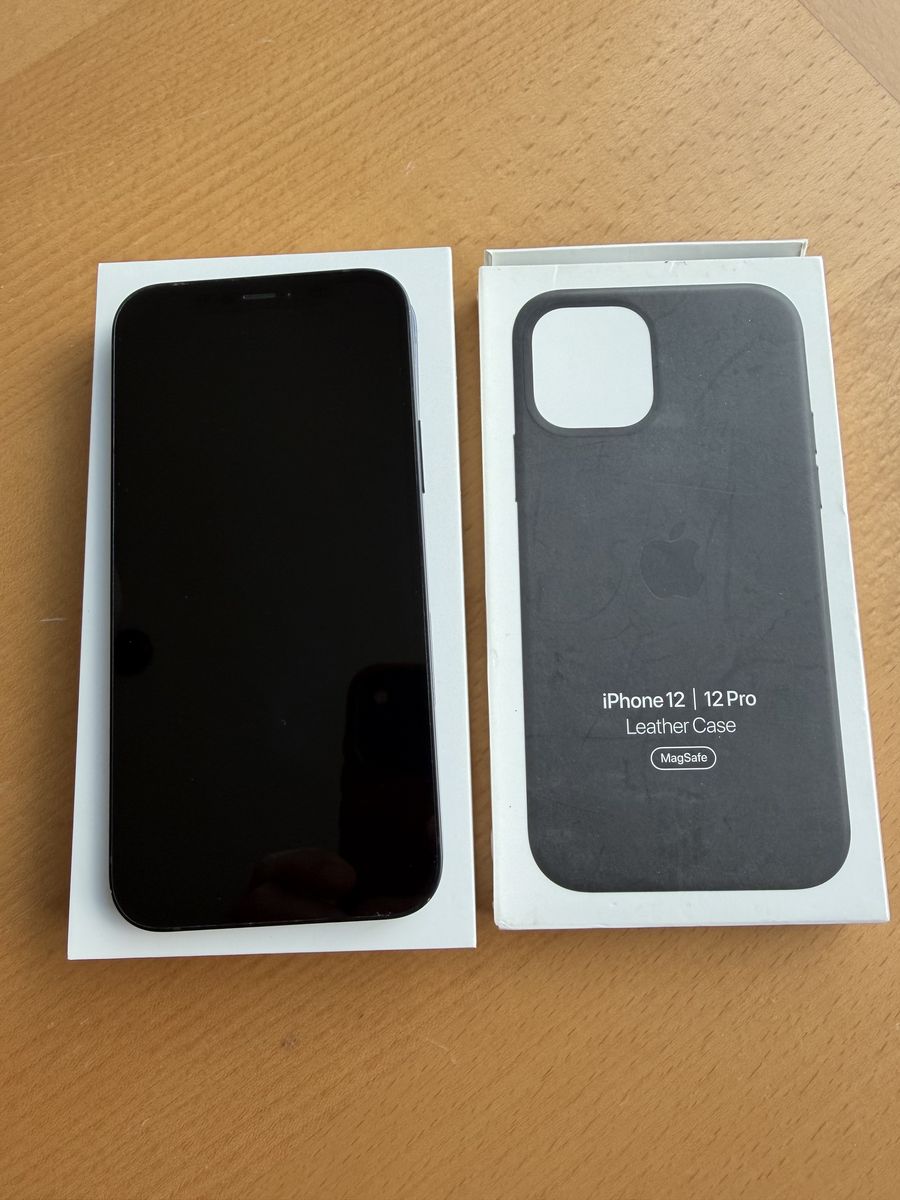 iPhone 12 64GB Unlocked Immaculate Condition