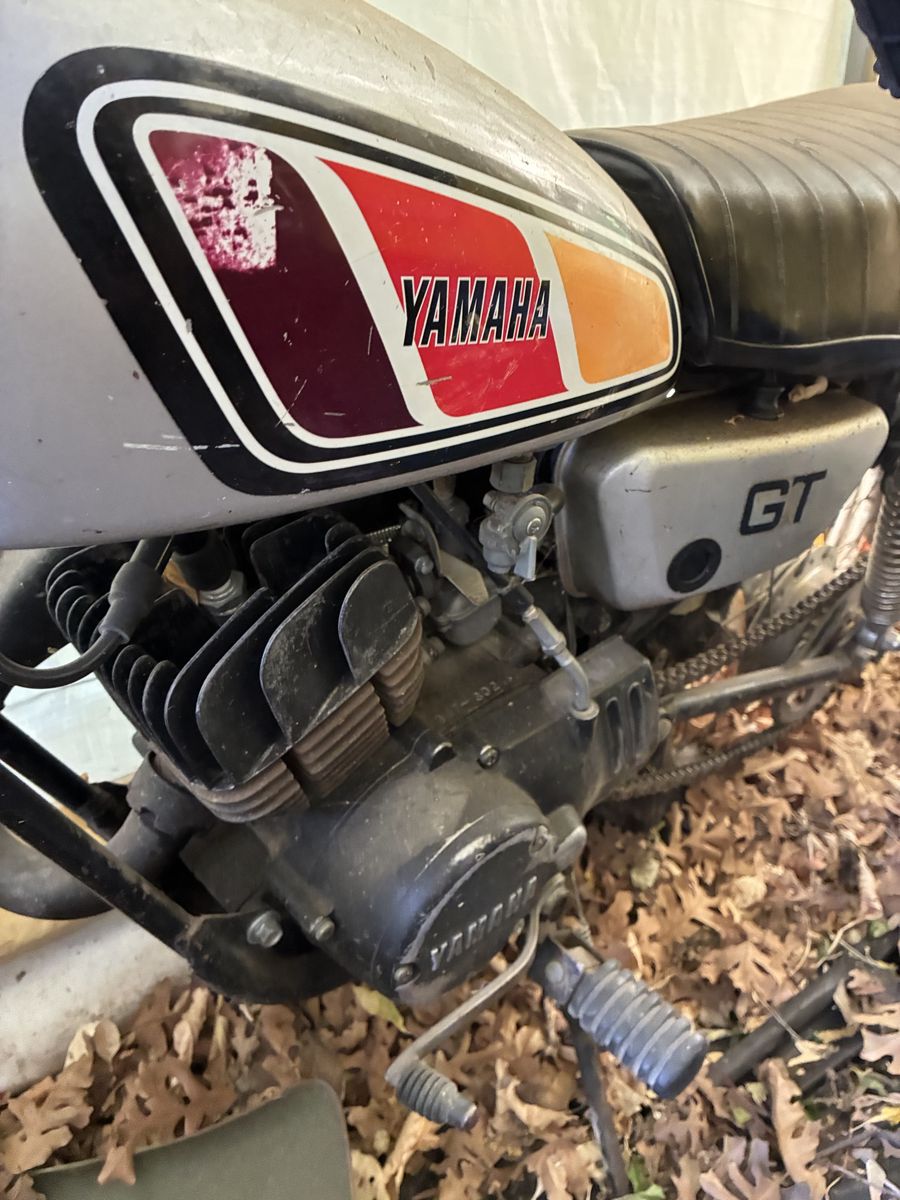 Yamaha GT 80 vintage 1974