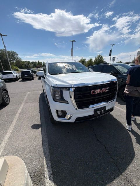 2022 GMC Yukon SLE