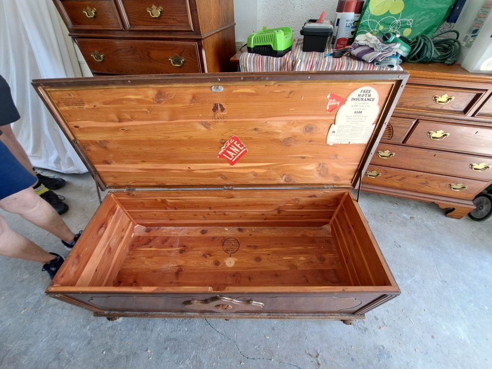 Main image 2