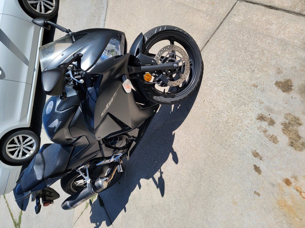 2015 Honda CBR300R