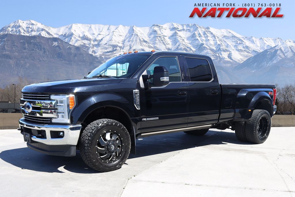 2018 Ford F-350 Super Duty Lariat