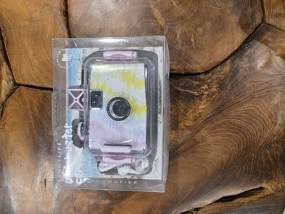 Sunnylife Underwater 35mm Film Camera - Retro Tie