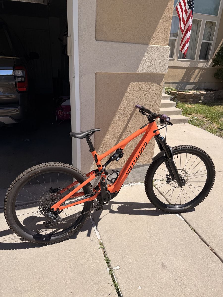 2023 Specialized Turbo Levo SL 2 Comp Carbon (Large) – Low Miles – AXS Wireless Shifting