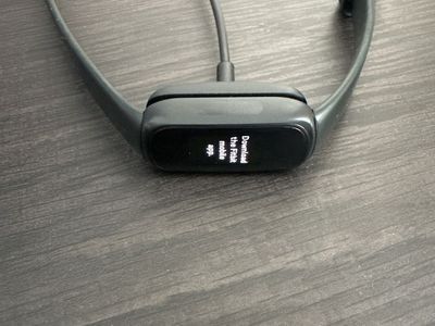 Fitbit Inspire 3 w/ charger