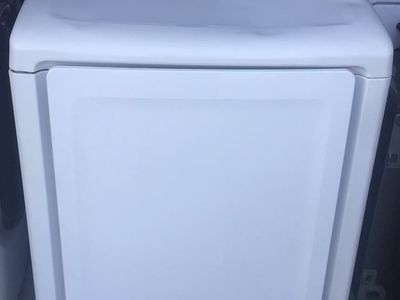 Very nice Samsung DV40J3000EW/A2 Electric Dryer - White recently serviced by a tech. Includes free delivery