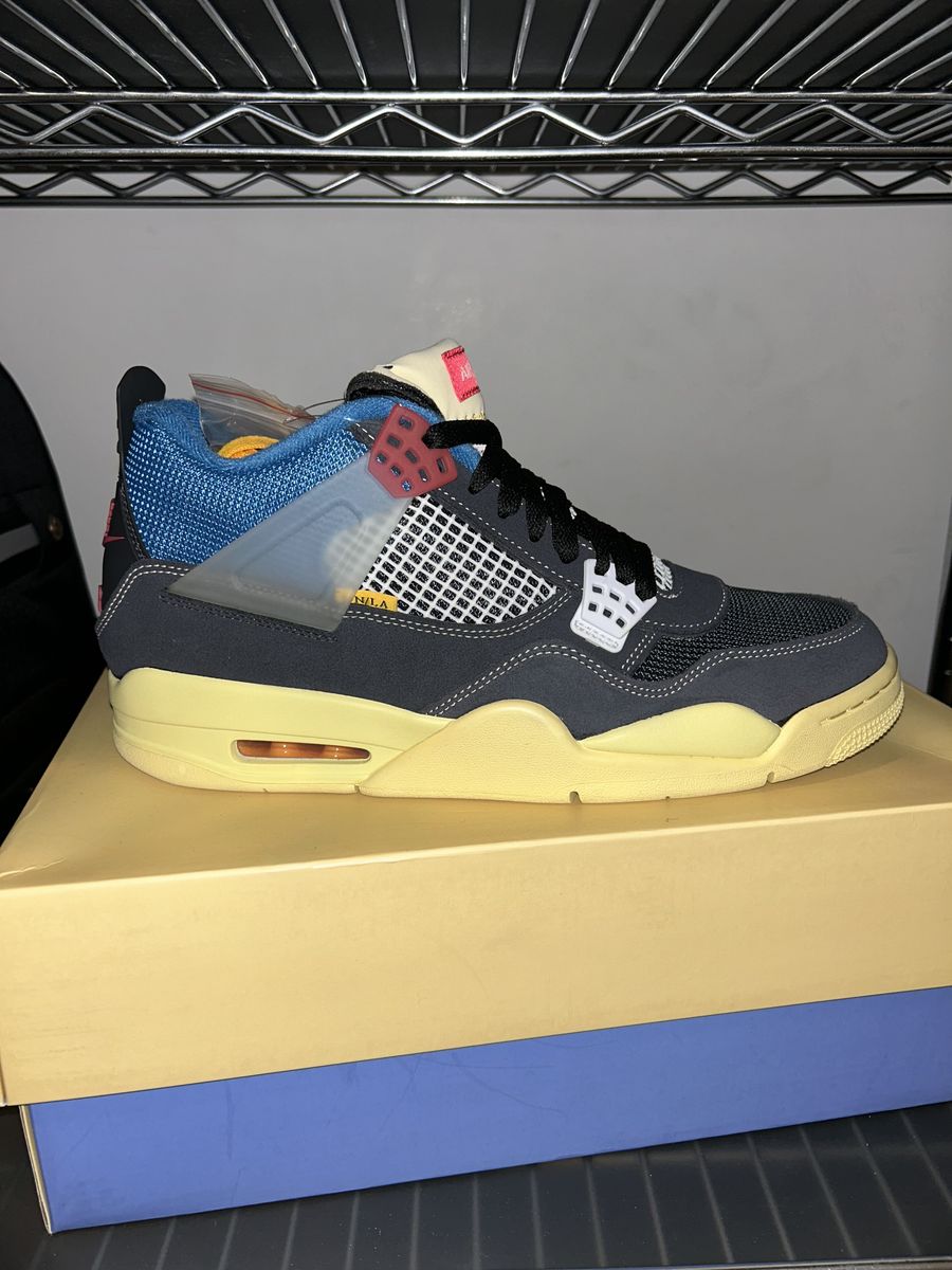 Jordan 4 Retro Union Off Noir