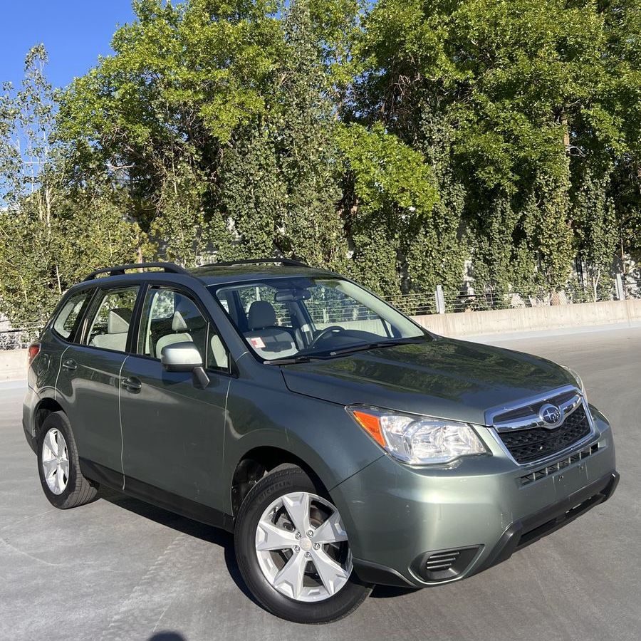 2015 Subaru Forester 2.5i