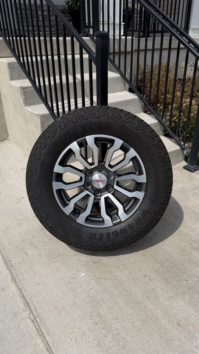 GMC Sierra 1500 Yukon Rims and Tires 265/65R18 Goodyear Wrangler Territory AT