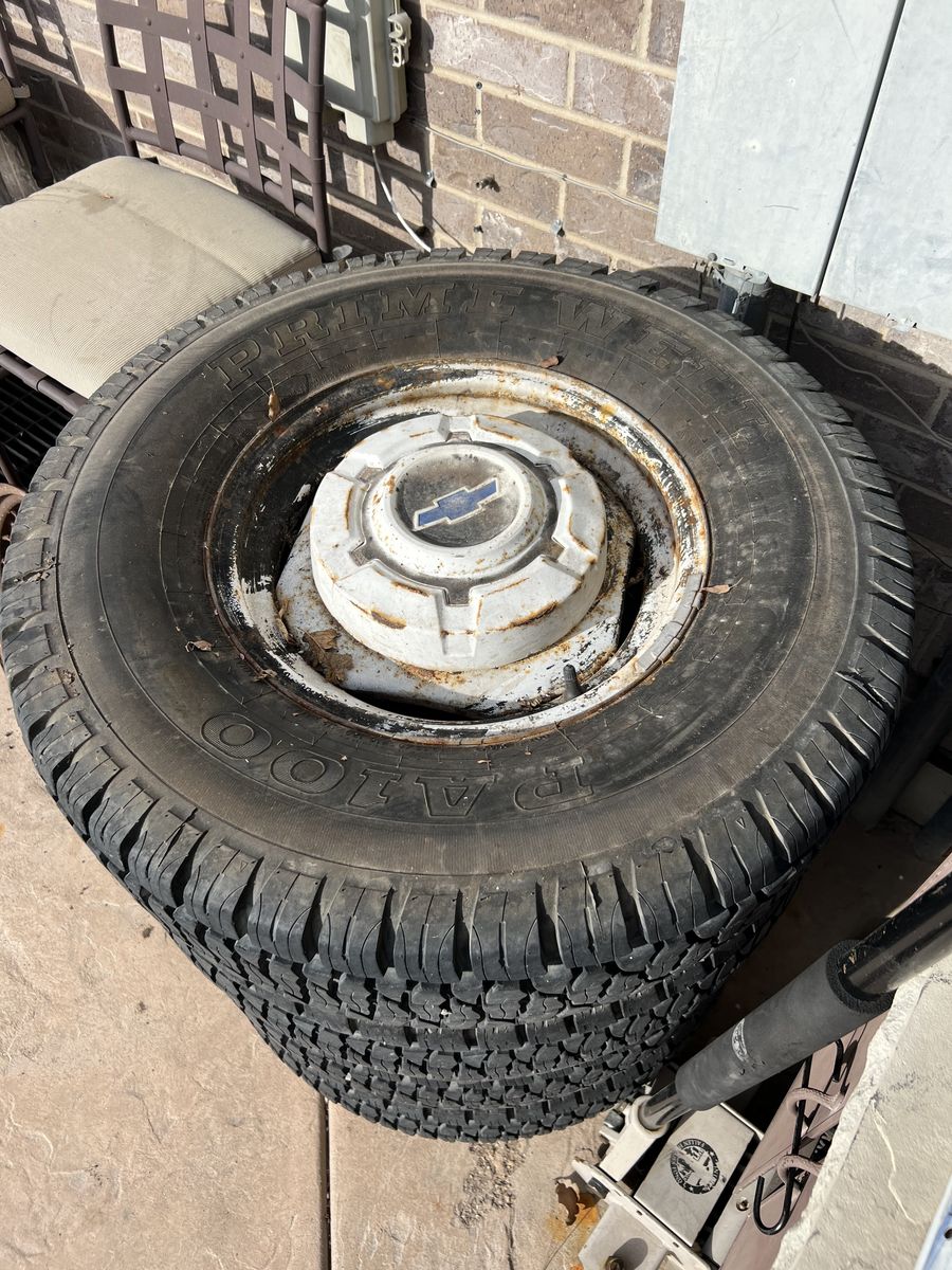 Truck Tires, Rims and Hub-Caps