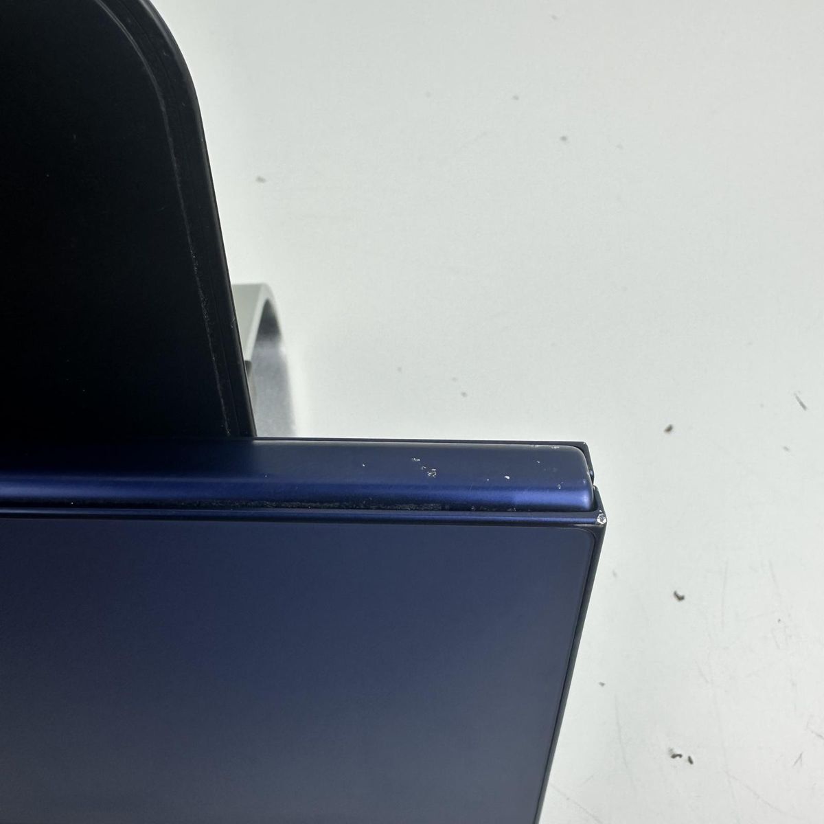 Main image 4