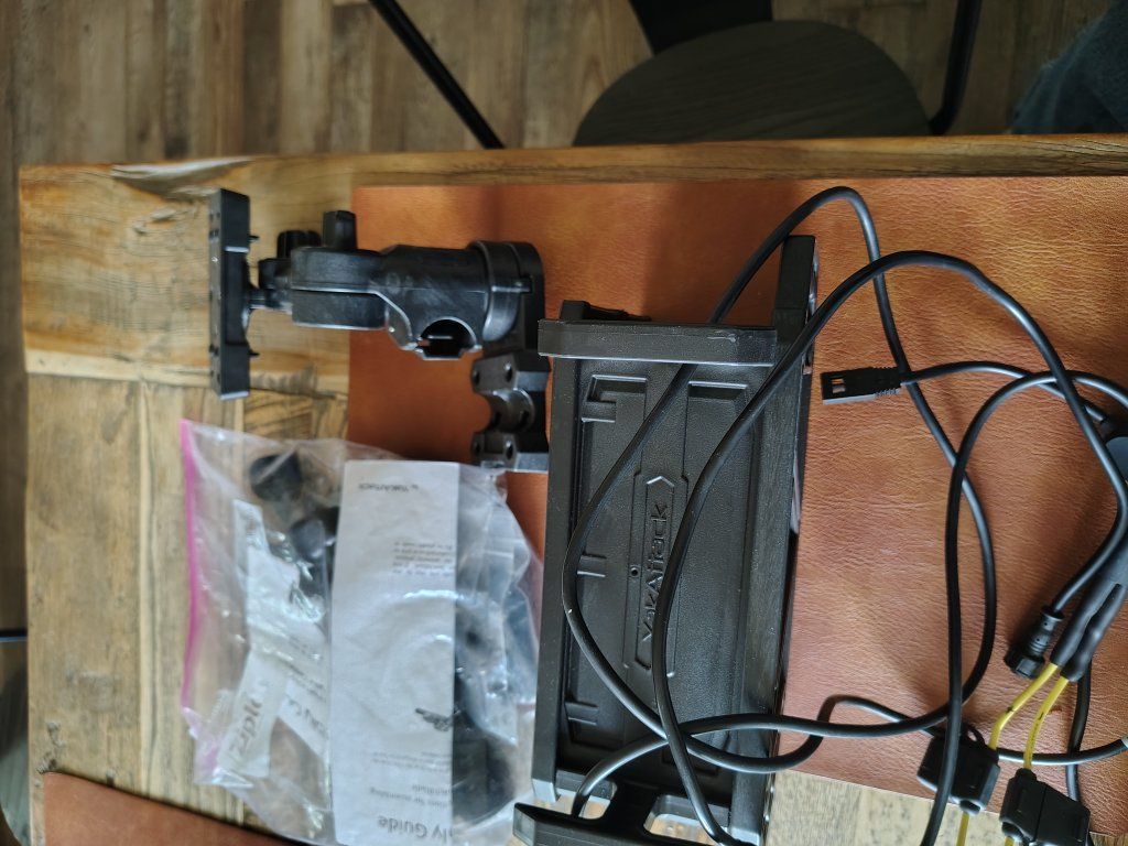 huminbird transducers, Yak Attack battery