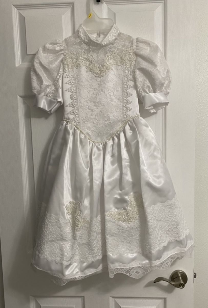 Main image 11