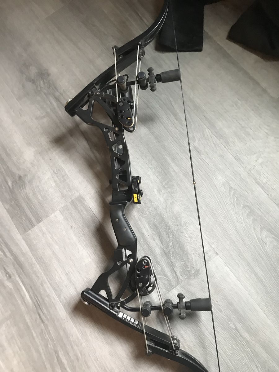 Oneida phonix bow