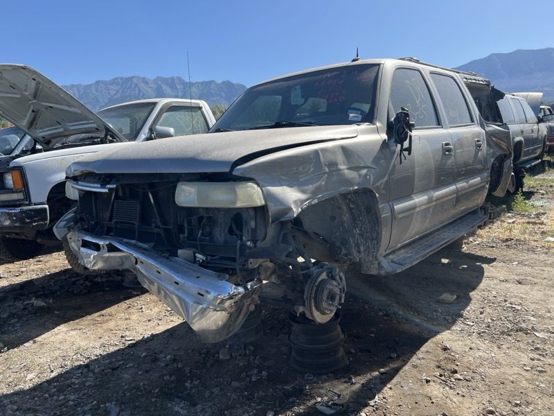 2003 Chevrolet Suburban Parts