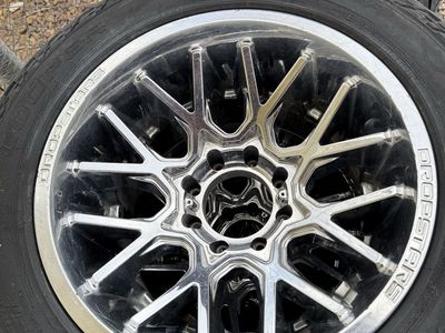 20x12 8x170 Wheels