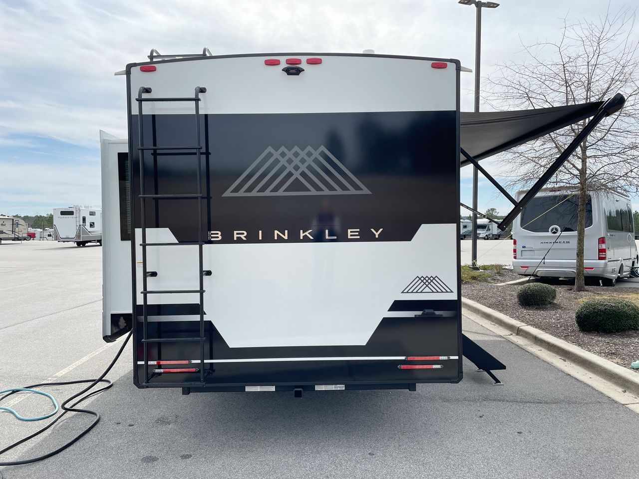 2026 Brinkley Model I 265