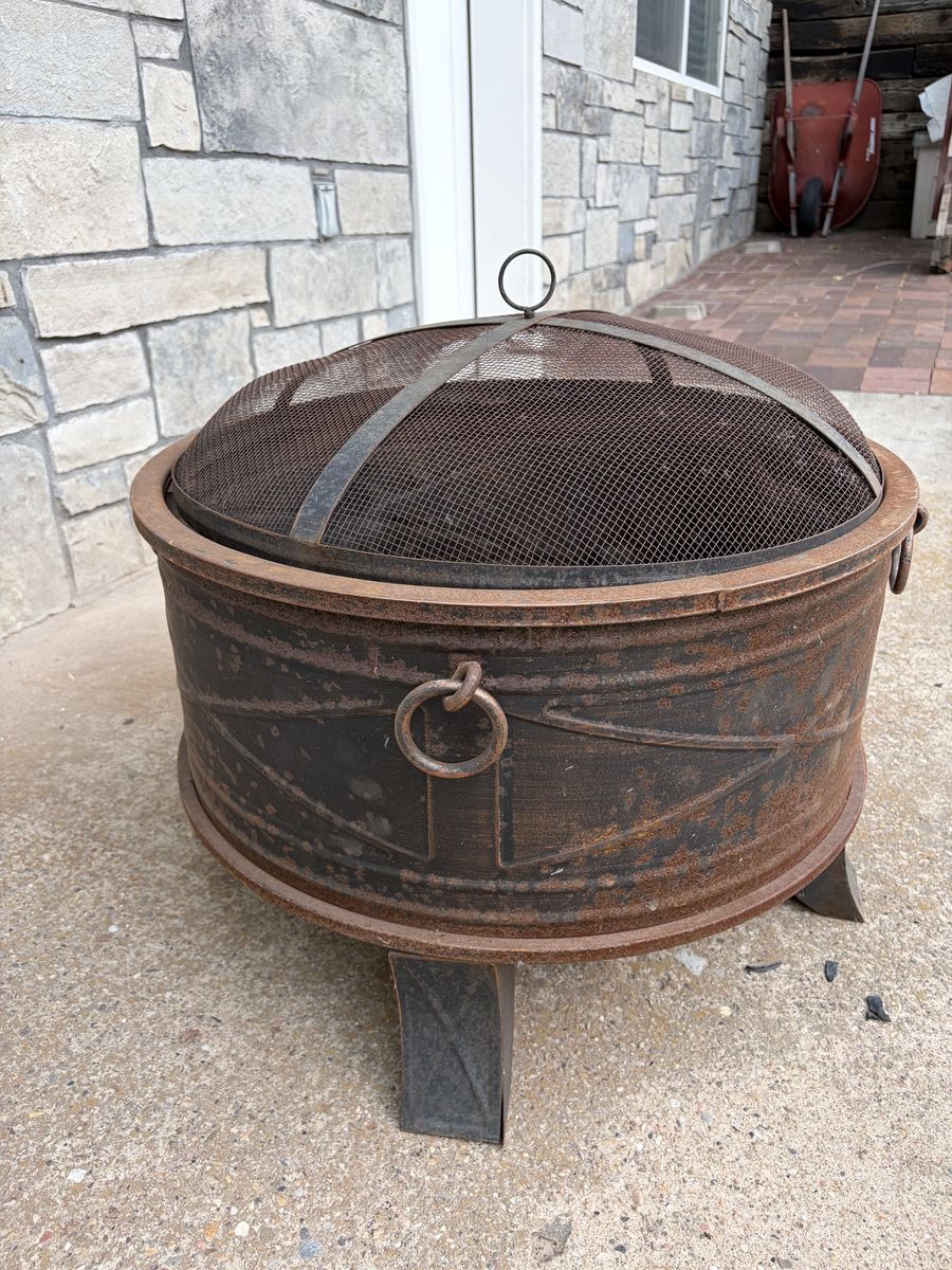 Main image 4