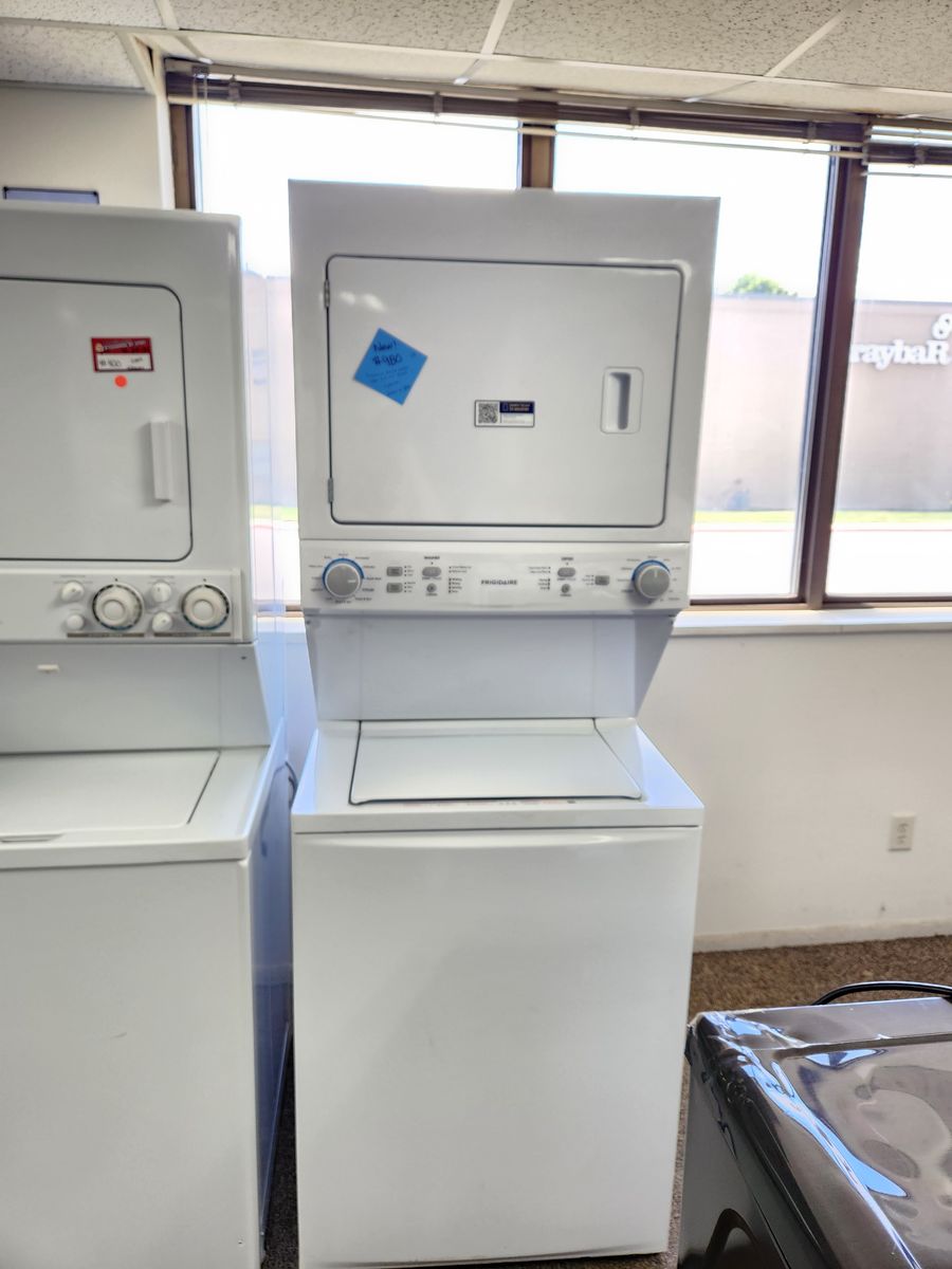 BRAND NEW! FRIGIDAIRE WASHER AND ELECTRIC DRYER STACKER!