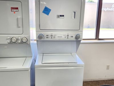 BRAND NEW! FRIGIDAIRE WASHER AND ELECTRIC DRYER STACKER!