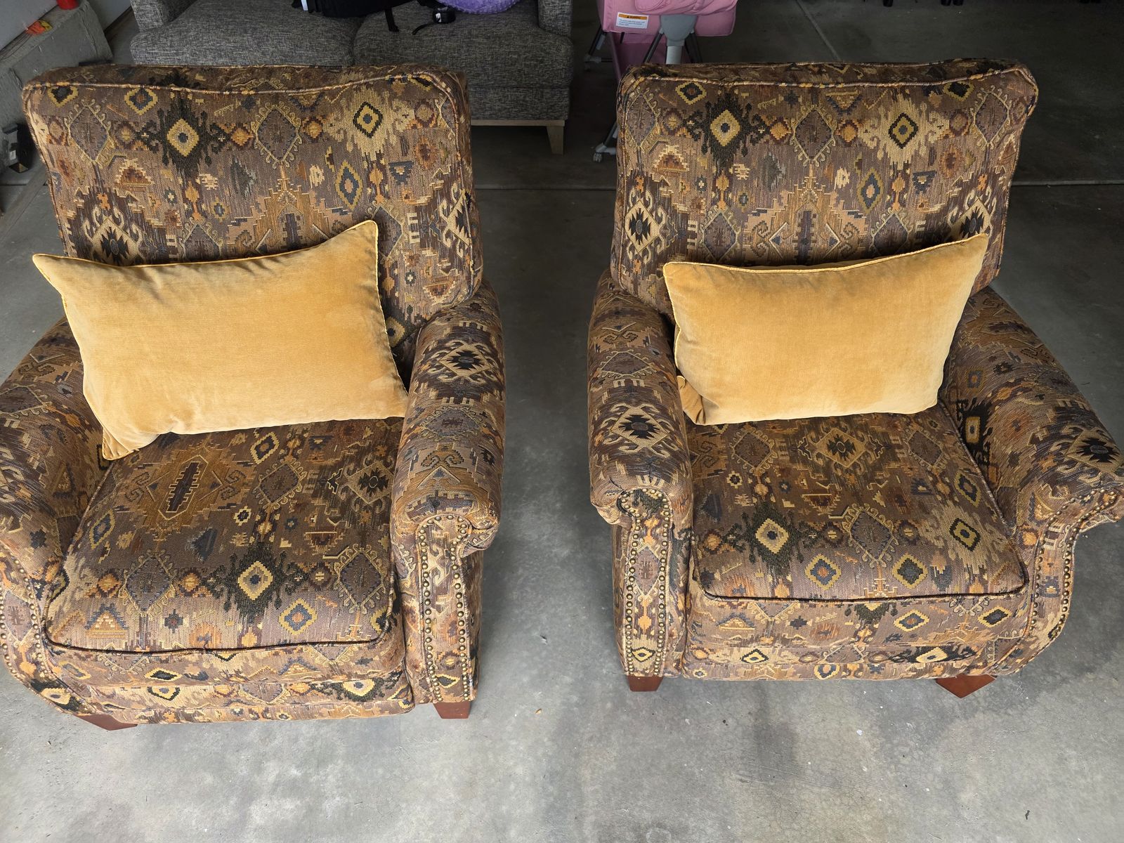 Set of Two Recliners