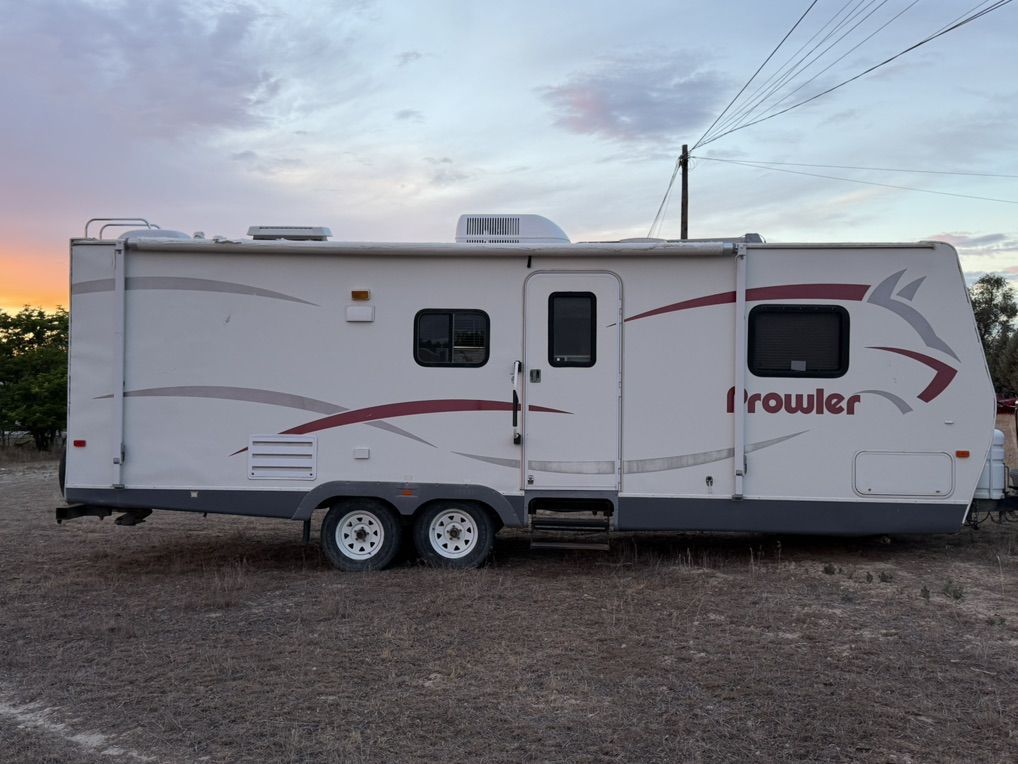 2004 Prowlee 260 BH