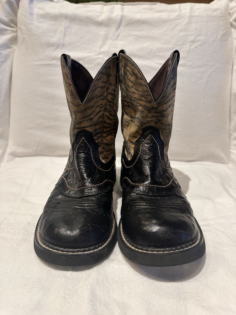 Justin Gypsy women’s size 9.5 black/tiger print leather western boots