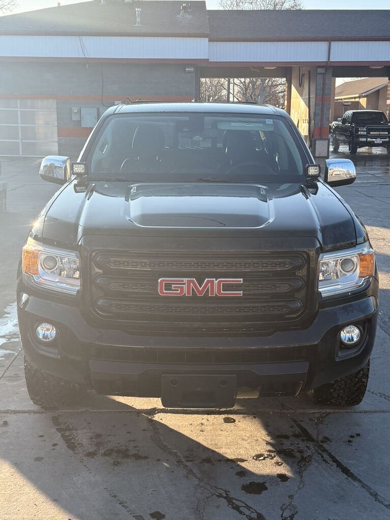 2017 GMC Canyon 4WD SLT