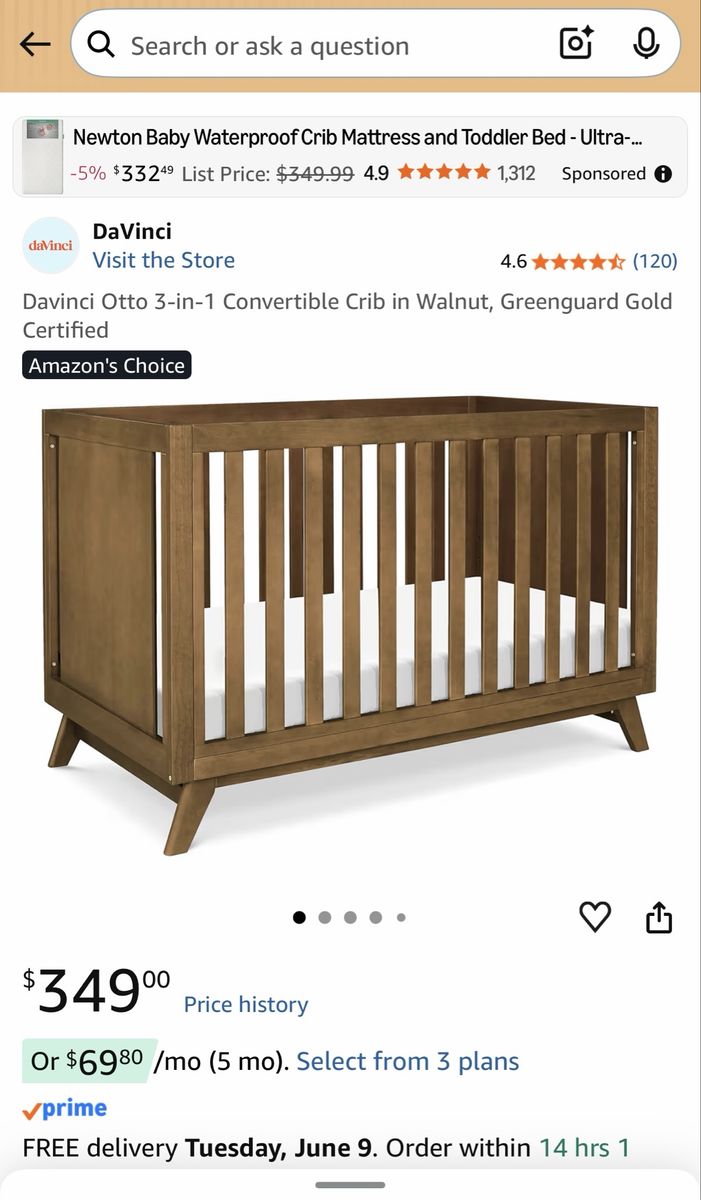 DaVinci Otto 3-in-1 Convertible Crib in Walnut