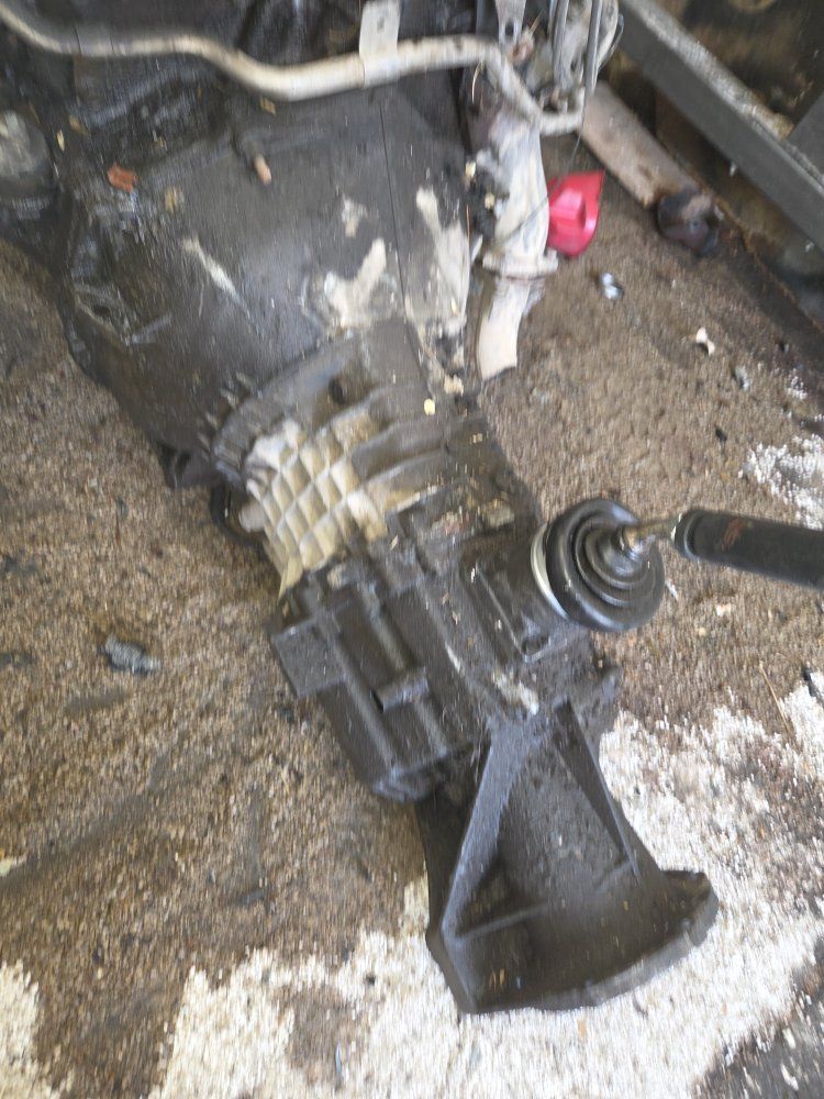 Main image 3