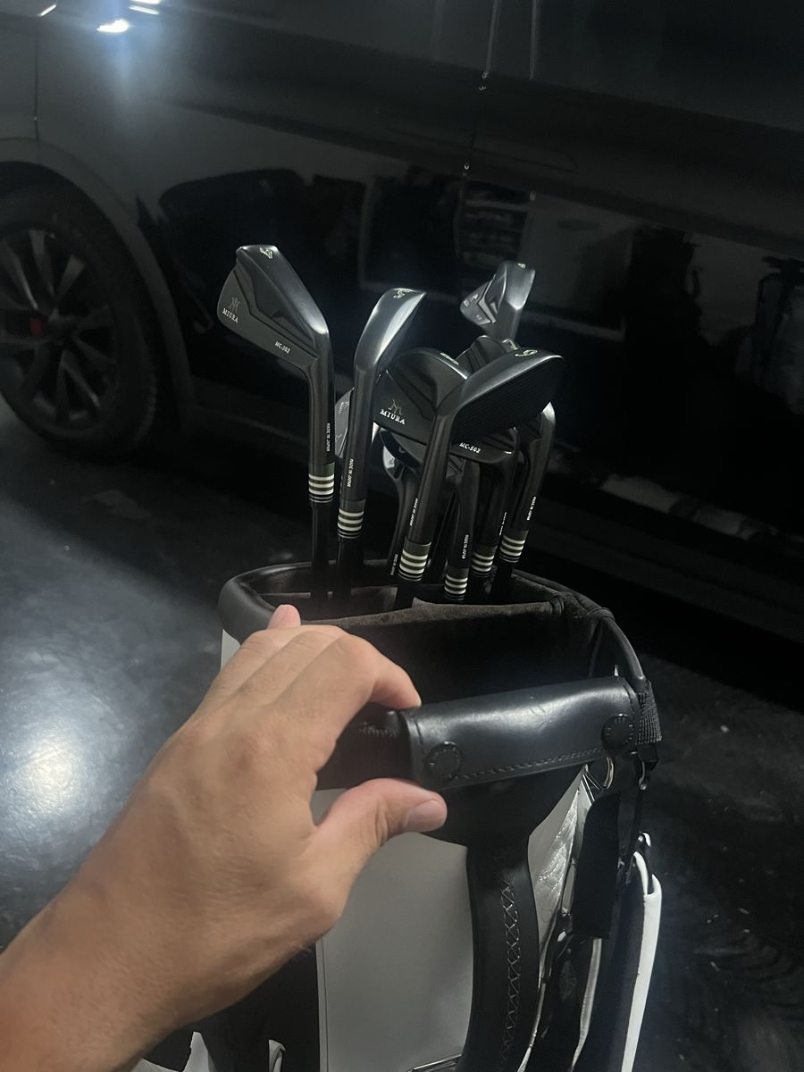 Miura Pacakage. Bag, Irons, Wedges