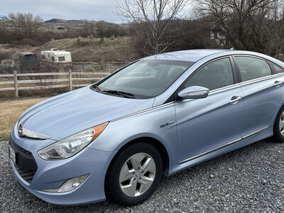 2011 HYUNDAI SONATA