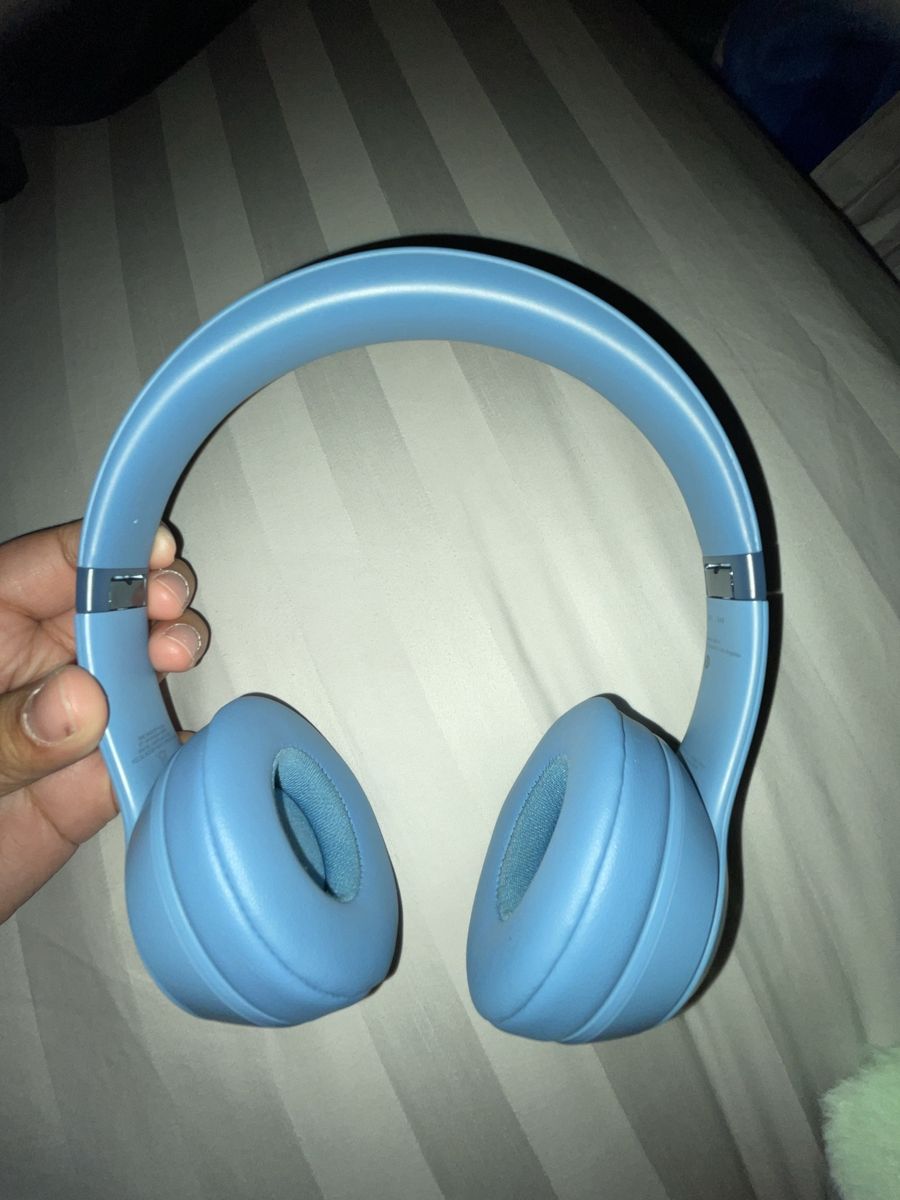 Beats Solo 4