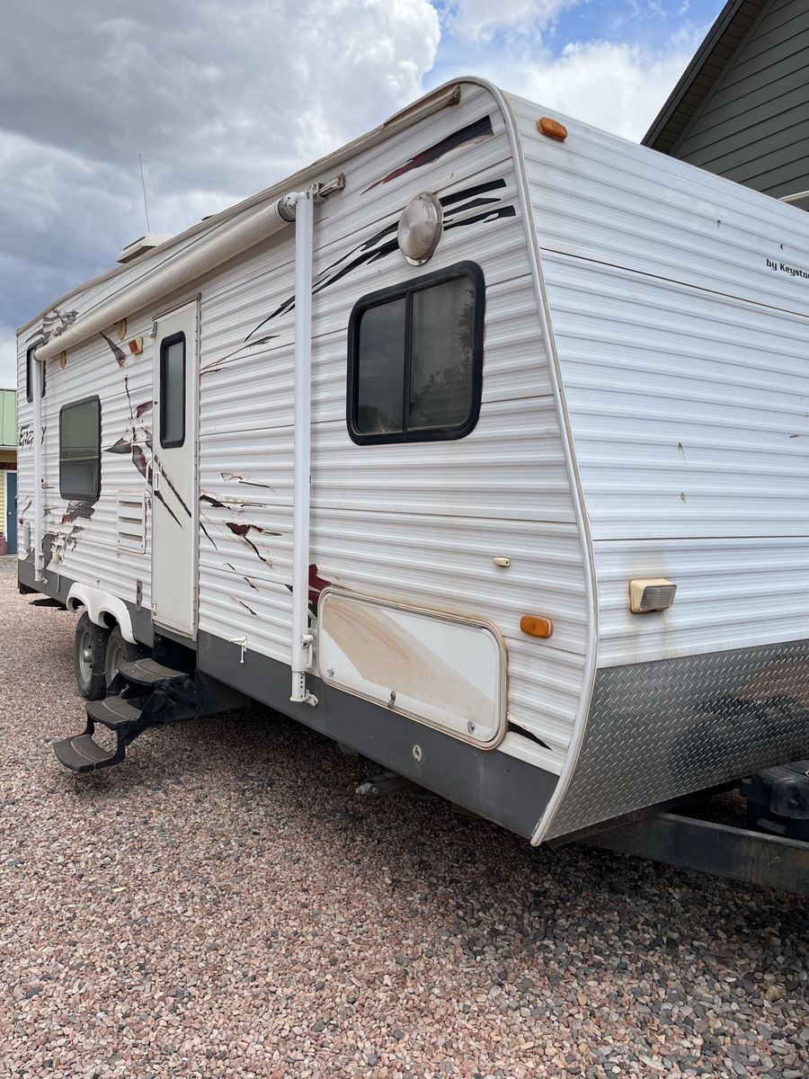 Toy Hauler Camp Trailer