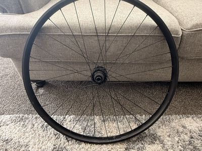 Alex MD35 29” wheelset. Microspline driver