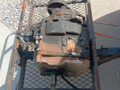 1993 chevy gmc NV4500 2wd low first gear manual 5 speed transmission