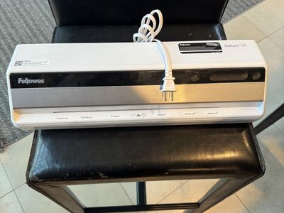 Fellowes laminator Saturn 125